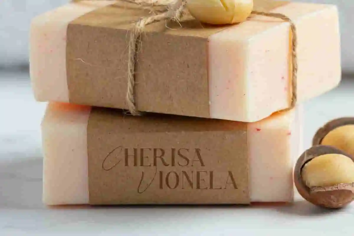 Cherisa Vionela